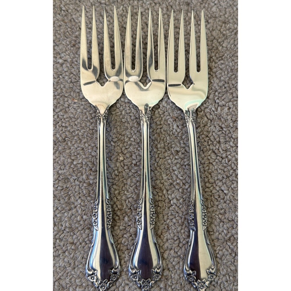 Lot of 12 Wm A Rogers Oneida LTD Mansfield Amadeus Deluxe Stainless Flatware EUC - Picture 3 of 14